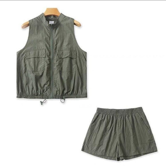 No Boundaries Pants - 2 PC Shorts and Vest Set
